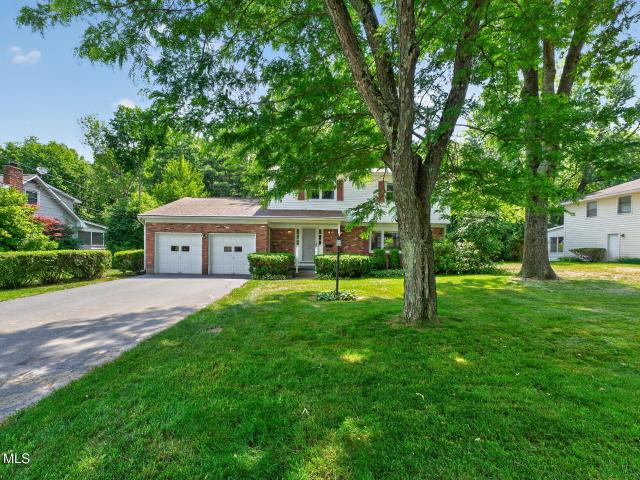 1222 Hempstead Road