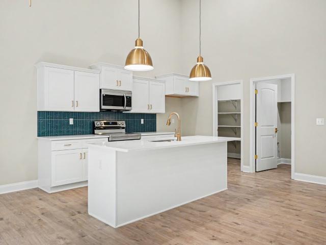1222 Rooster Ridge