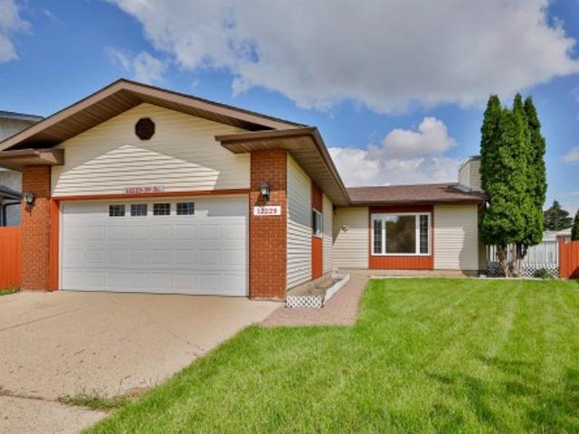 1222 Street Nw, Edmonton, AB, T5W 2K2 house for sale | Listing ID E4504 | Royal LePage
