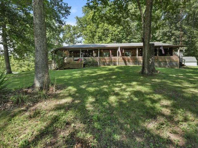 1222 Wpa Rd, Mitchell, IN 47446