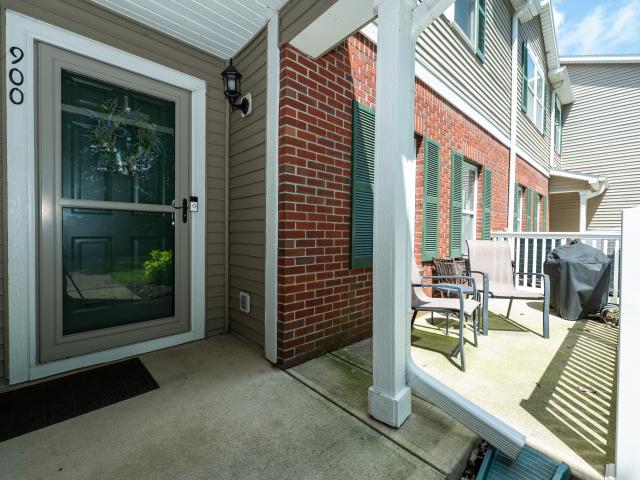 12235 Bubbling Brook Drive # 900