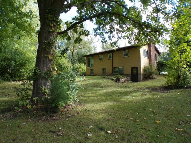 12235 S Robert Trail