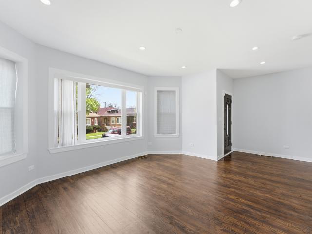 12238 S Yale Ave, Chicago, IL 60628 | MLS #12689