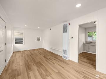 1223 rd Avenue S