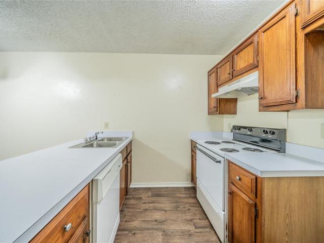 122 Country Bend