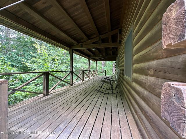 122 Adams Crossing Road