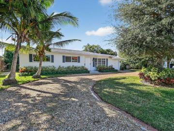 122 Arlington Place, West Palm Beach, FL
