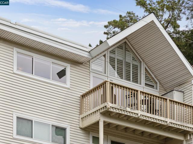 122 Ascot Ct B