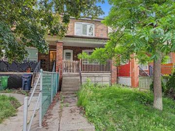 122 Ascot Avenue, Toronto, ON, M6E 1G2 house for sale | Listing ID W13482 | Royal LePage