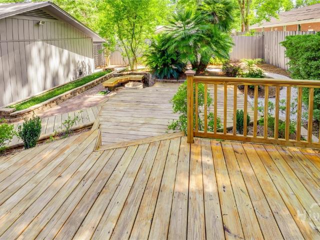 122 B, C Smith Avenue