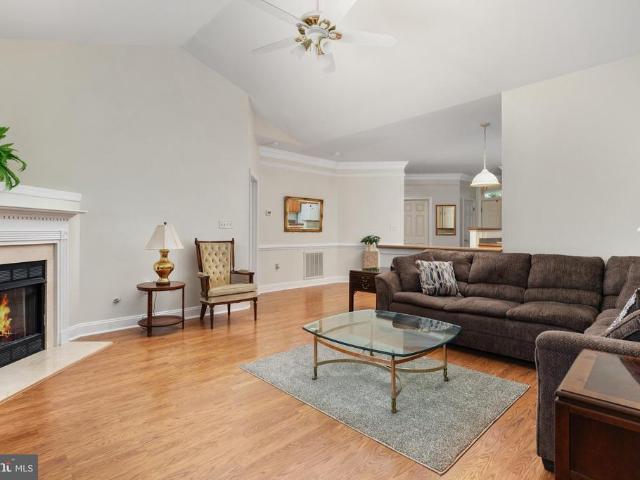 122 Bayberry Court