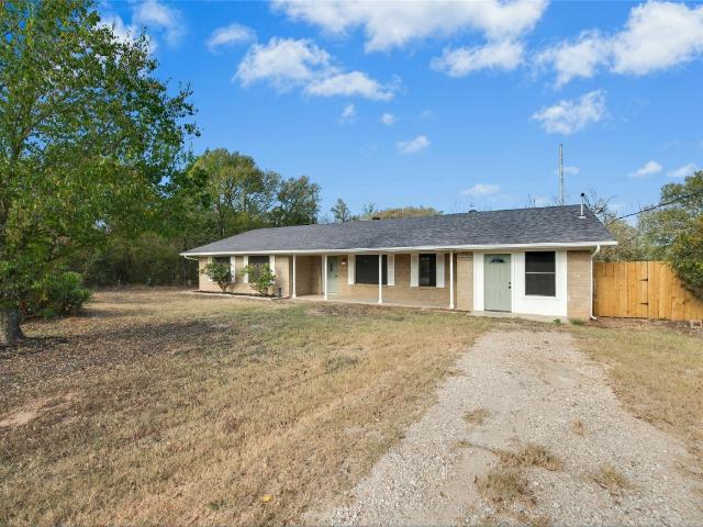 122 Blanket Flower Dr, Bastrop, TX 78602 | MLS #7889