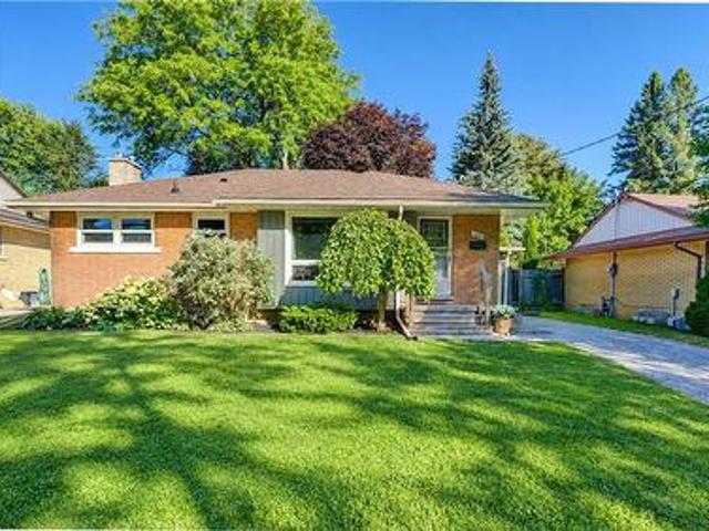 122 Brandon Avenue, Kitchener, ON, N2M 2J5 house for sale | Listing ID 40870 | Royal LePage