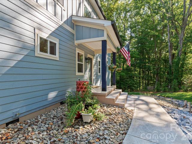 122 Brookridge Lane