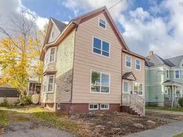 122 George Street, Sydney, NS, B1P 1H8 house for sale Listi.