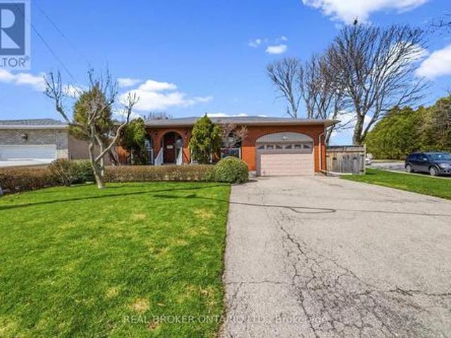 122 Green Cedar Drive, Hamilton, ON, L9C 6W6 house for sale | Listing ID X13515 | Royal LePage