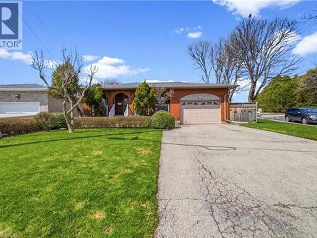 122 Greencedar Drive, Hamilton, ON, L9C 6W6 house for sale | Listing ID 40844 | Royal LePage