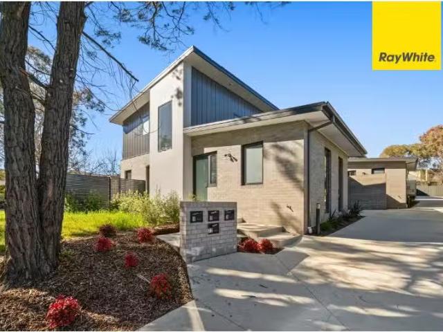 1/22 Enderby Street, MAWSON Townhouse for rent Listed by Hayl.