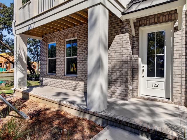 122 Fairbanks Drive