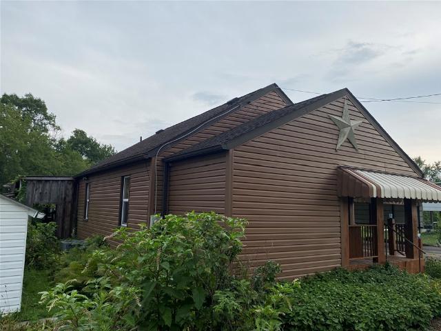 122 Hoy Street