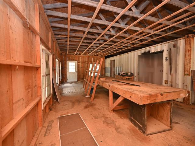 122 Hanson Curtis Road