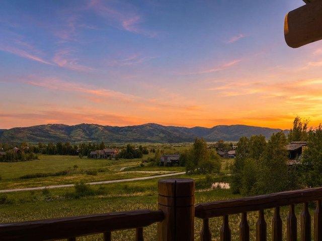 122 Hastings Dr Unit 303, Victor, ID 83455