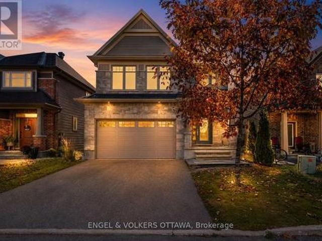 122 Helen Rapp Way, Ottawa, ON, K1T 0N4 house for sale | Listing ID X13564 | Royal LePage