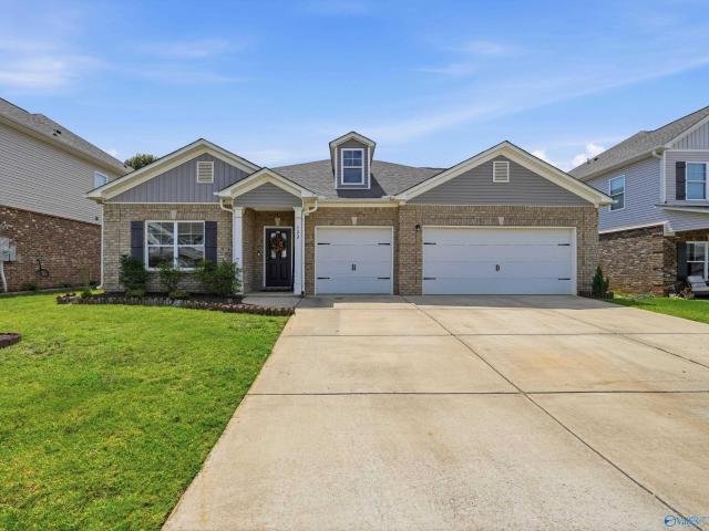 122 Hutchinson Road