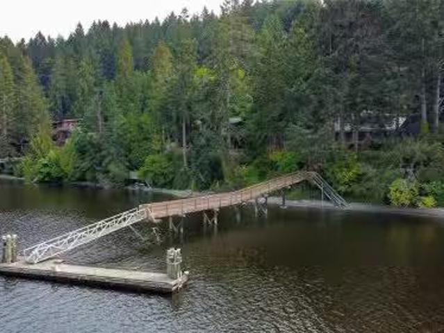122 Ontario Pl, Salt Spring, BC, V8K 2L5 house for sale Lis.