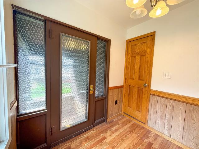 122 Lower Troy Hill Rd