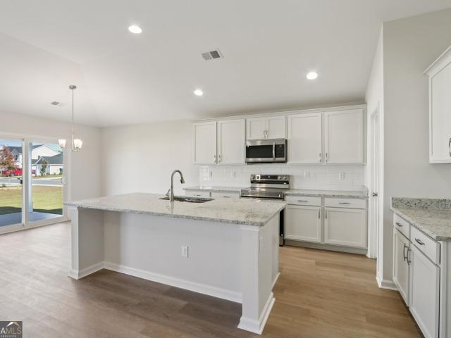 122 Lakeview Pines Way