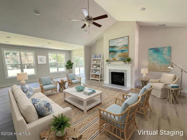 122 Live Oak Circle