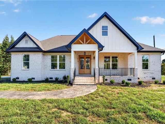 122 Manteo Road