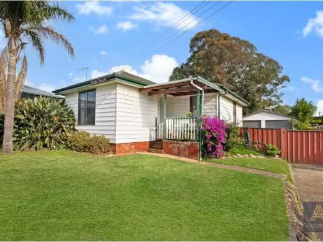 122 Northcott Road, Lalor Park House for rent Listed by Denis.