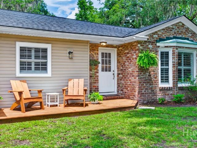 122 Schley Avenue