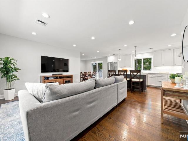122 Spruce Street