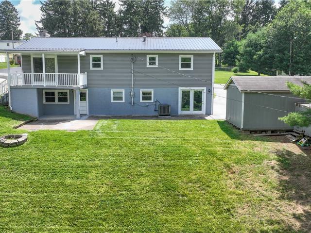 122 Pine Lane