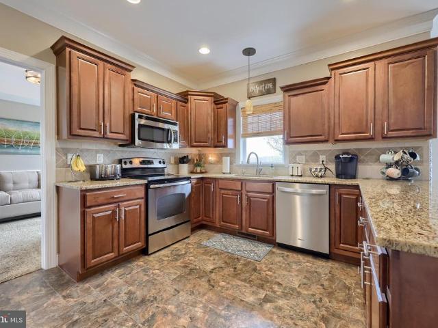 122 Royal Horse Way
