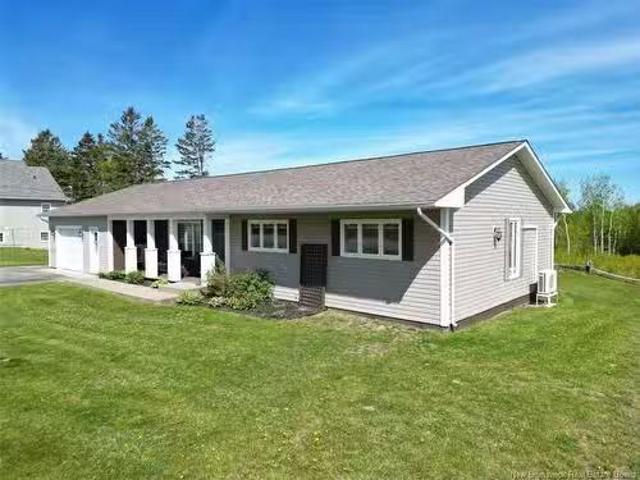 122 Rue Dejardins St, Petit Rocher, NB, E8J 1M8 house for sa.