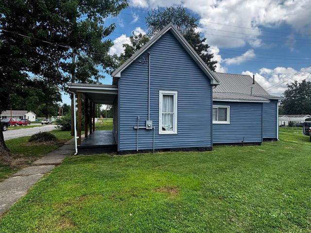 122 W Elm Street