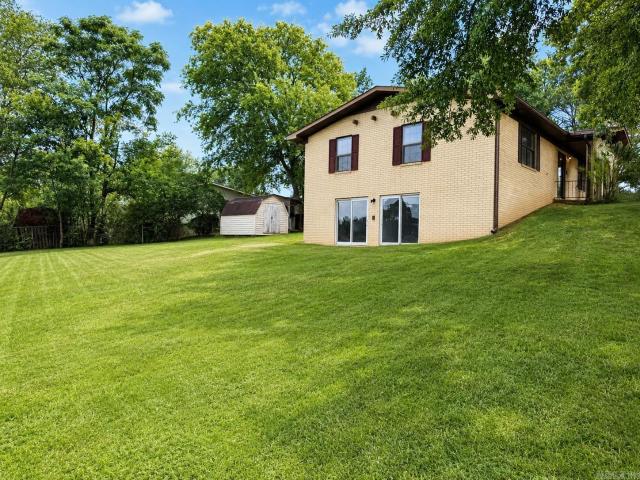 122 Village Road