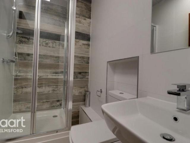 122A Springfield Road, Chelmsford 1 bed flat to rent £825 pcm £190 pw