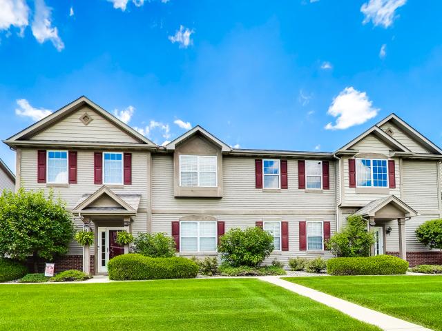1234 Primrose Lane #2r