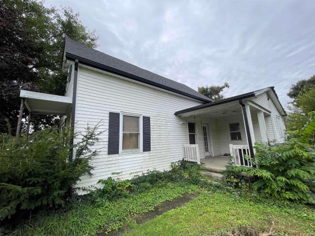 1234 Salamonie Avenue