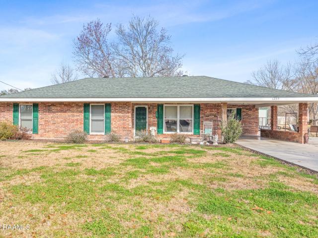 1235 Grand Anse Hwy, Breaux Bridge, LA 70517 | MLS #RA2600001