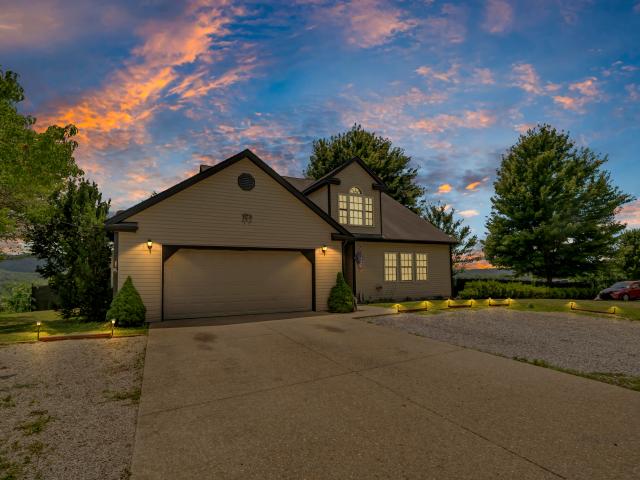 1235 Hallwood Drive