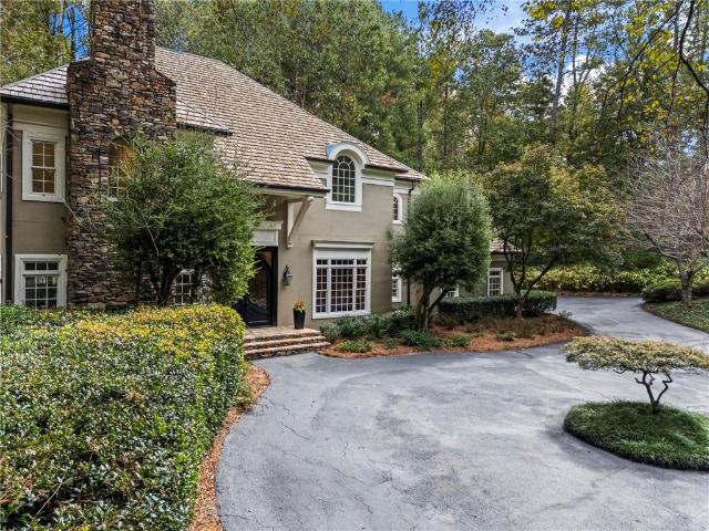 1235 W Garmon Rd NW, Sandy Springs, GA 30327 | MLS #7750