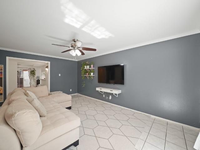 1235 Witte Rd, Unit 8, Houston, TX 77055 | MLS #26410