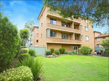 12/35 37 rodgers street kingswood nsw apartment for rent lj hooker