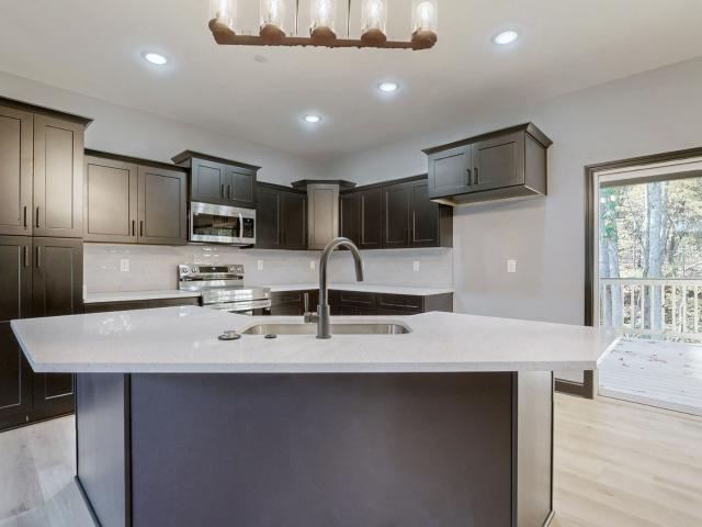 1236 Rooster Ridge Rd
